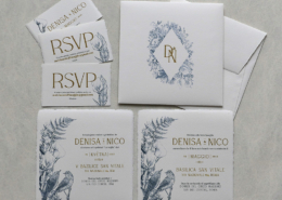 Individuelle Hochzeitspapeterie aus handgeschöpftem Papier mit Einladung, RSVP-Karten und Umschlägen
