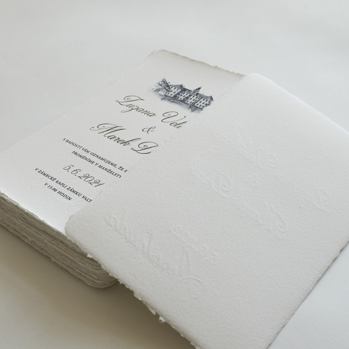 Hochzeitseinladung im Letterpress auf handgeschöpftem Papier mit Umschlägen und Karten